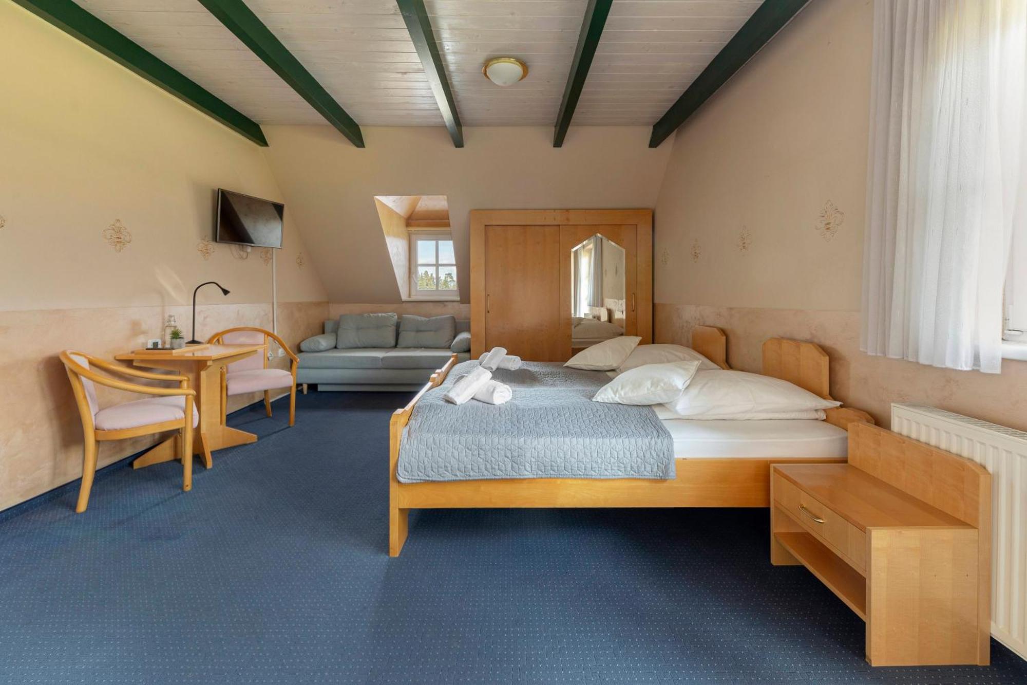 Hotel Burger Veniše Recica ob Savinji Exterior foto