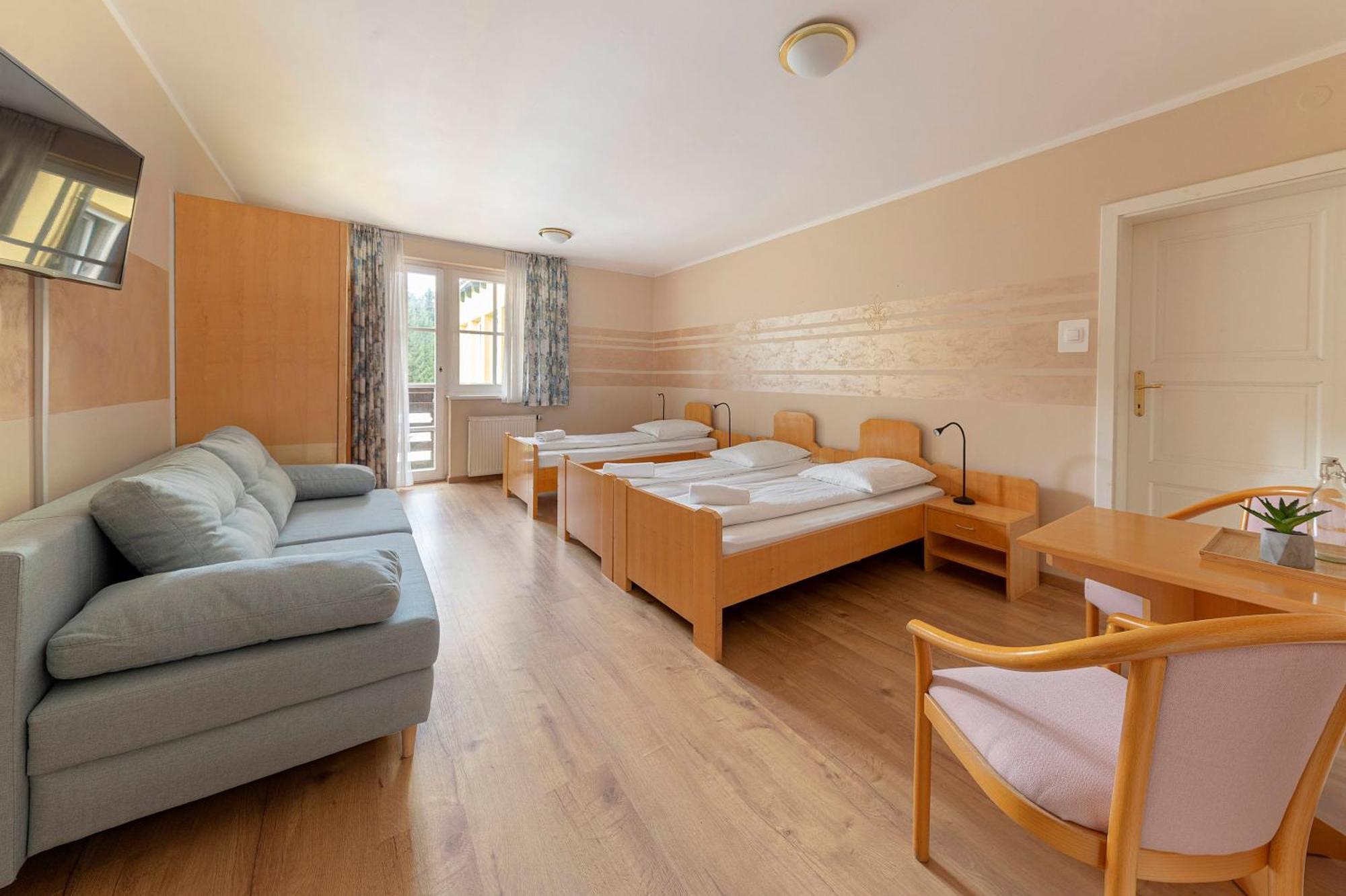 Hotel Burger Veniše Recica ob Savinji Exterior foto